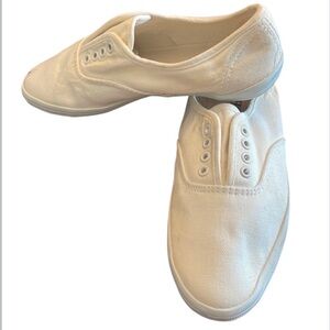 Honors canvas lace up sneakers women's 5 1/2 white new white laces